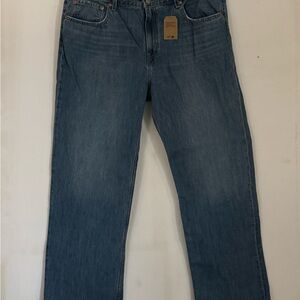 Levi's Womens Low Pro Straight Jeans in Classic Blue